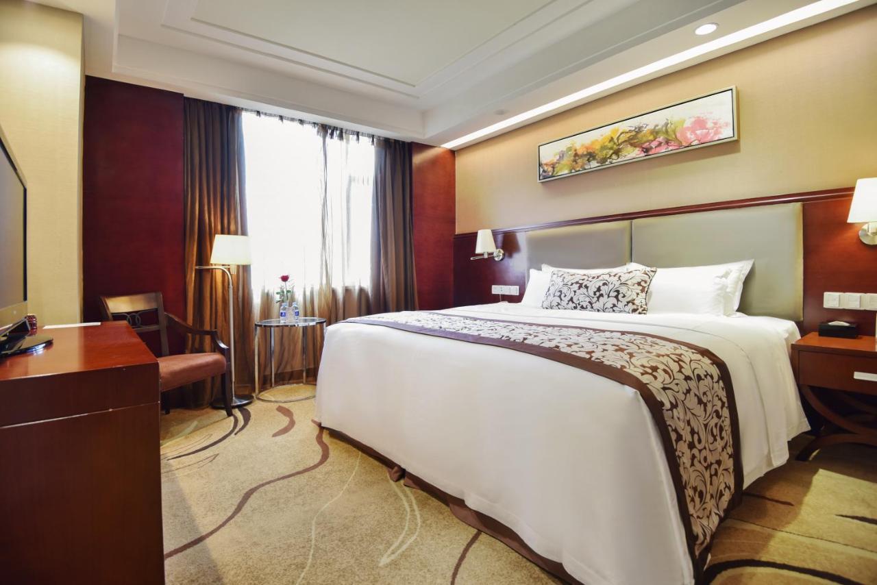 Guangxi Wharton International Hotel Nanning Kültér fotó