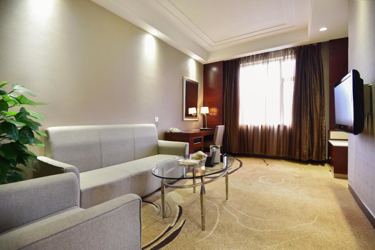 Guangxi Wharton International Hotel Nanning Kültér fotó